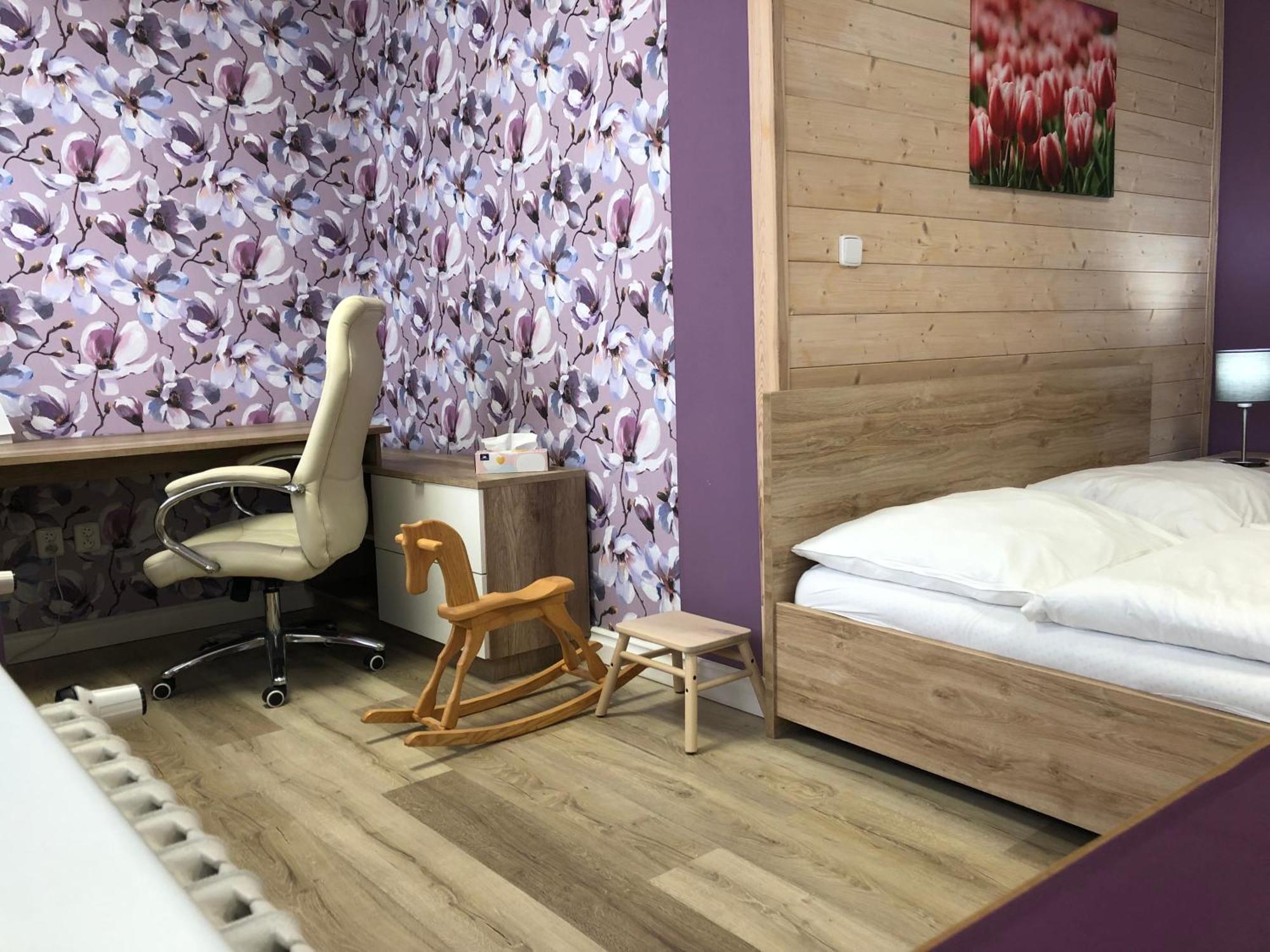 Dnm Inn Korycany Buitenkant foto